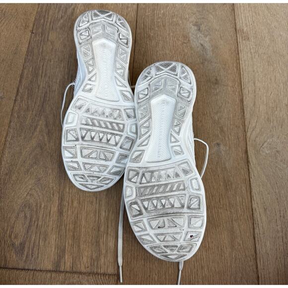 Women's APL TechLoom Wave Sneaker White Sz 8 Classic Athleisure Running Trainers - Picture 7 of 9